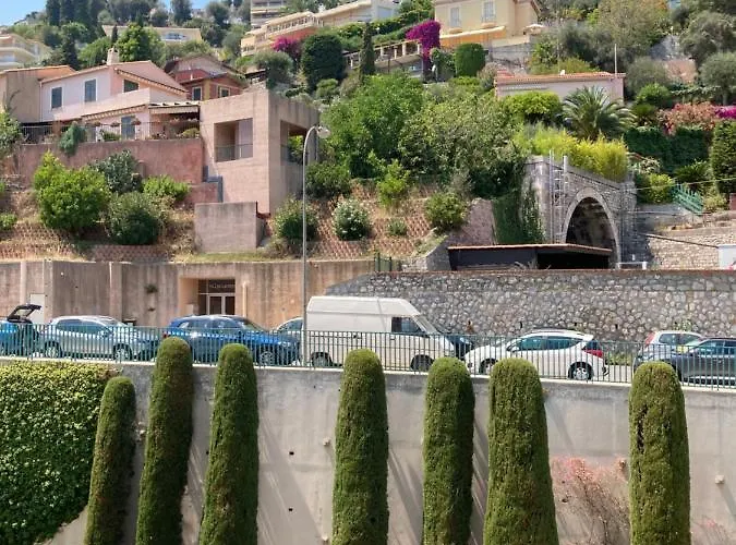 Διαμέρισμα Front De *