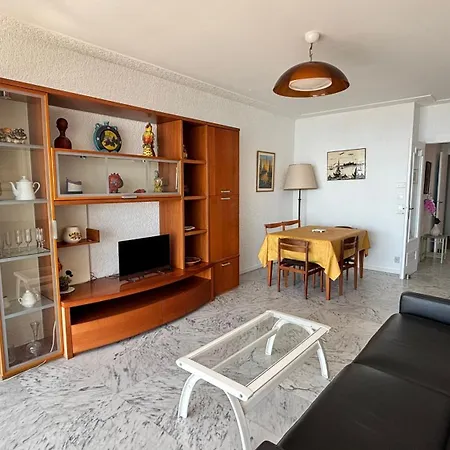 Front De Apartment Menton